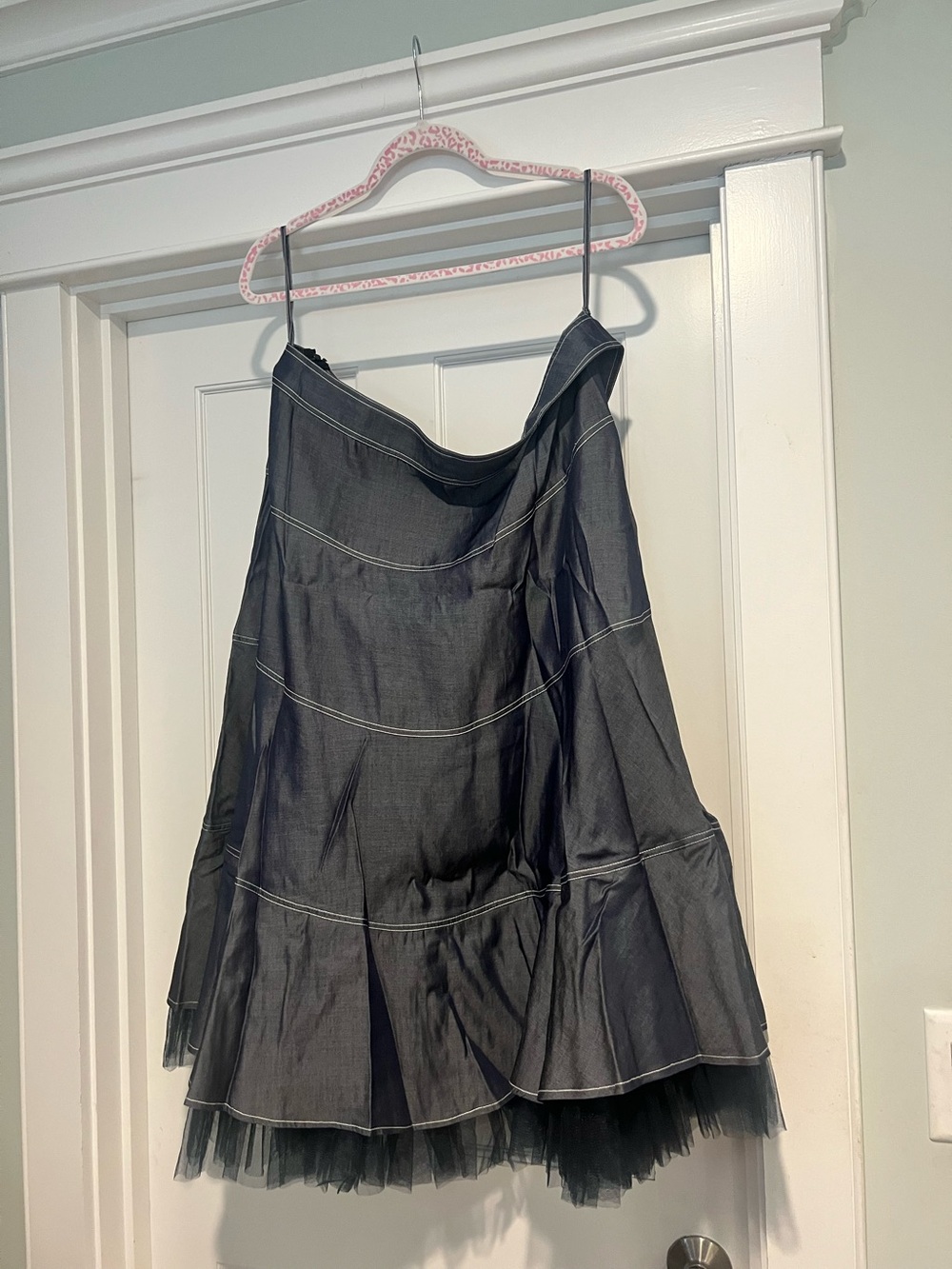 Anthropologie Geisha Designs
Floriana Denim Tiered Skirt - Sz 14 NWT - Picture 11 of 16